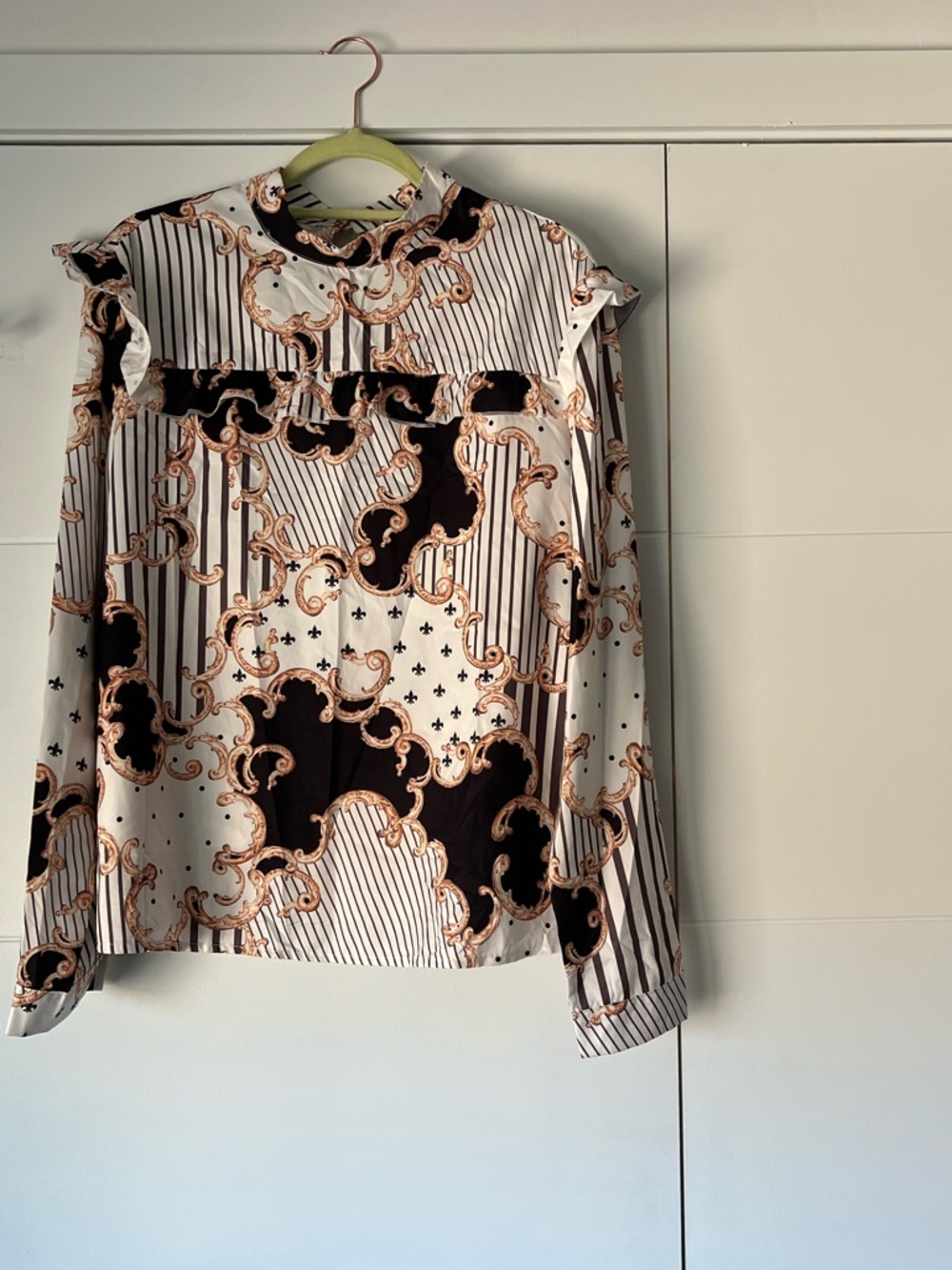 SHEIN White Black and Tan Baroque-Print Ruffle-Yoke Blouse
